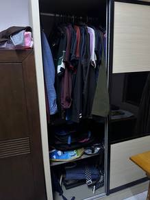 Almari Sliding Door