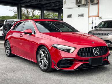Mercedes Benz A180 180 AMG (CBU) in Kulai, JHR