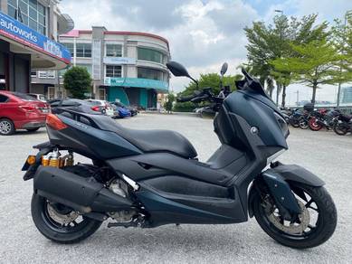 Yamaha XMAX