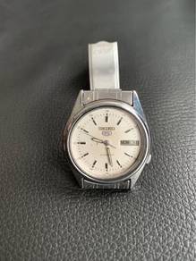 SEIKO AUTOMATIC VINTAGE WATCH (Men)