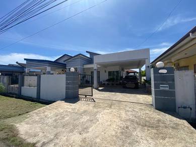 Semi-Detached House For Rent in Miri,SWK