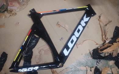 (c) Body LOOK 564 untuk dijual. 