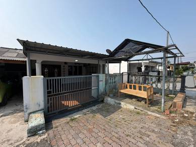 1-storey Terraced House For Sale in Sikamat,NSN