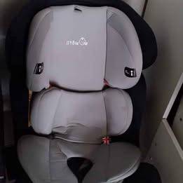 baby carseat
