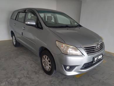 Toyota Innova G in Tanjung Bungah, PNG