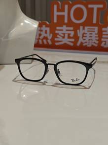 Ray-Ban Eyewear ; RB 7247D 2000 🕶️