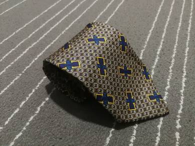 Fendi X LUXURY NECK TIE 0902