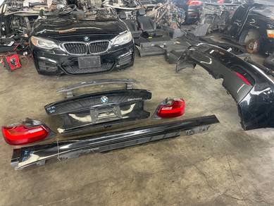Bmw m2 f22 240i bodyparts