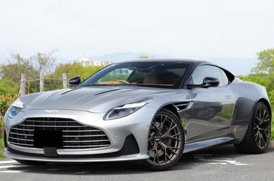 Aston Martin DB12 V8 BASE GRADE in Petaling Jaya, SGR