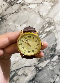 Casio Analog Leather