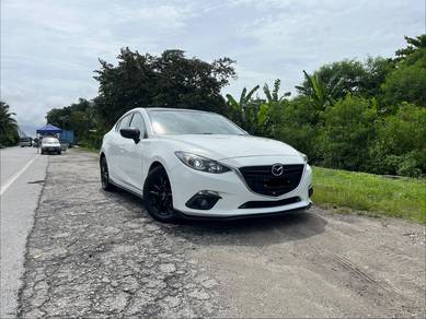 Mazda 3 SEDAN HIGH SKYACTIV (CKD) in Pandamaran, SGR