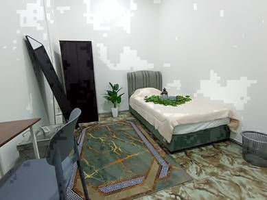 Room in Ampang, SGR