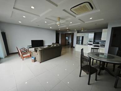 Condominium For Sale in Harrington Suites