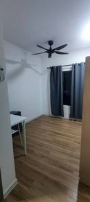 Condominium For Rent in Armani Resindence Sg Long