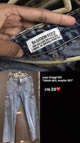 cargo jeans