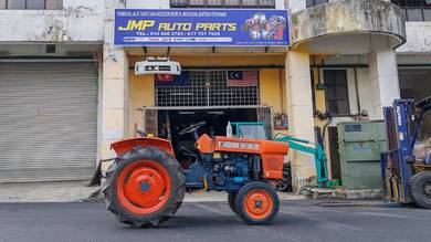 Tractor Kubota L1500 traktor Japan mesin rumput