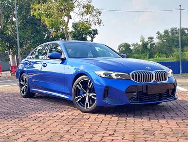 BMW 330i 30i M SPORT in Johor Bahru, JHR