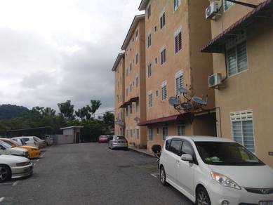 Flat For Rent in Taman Merbok