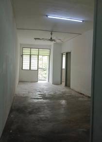 Flat For Sale in Pandan Mewah