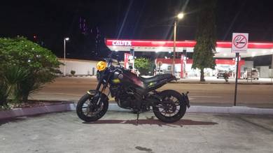 Benelli Leoncino 250