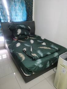 Queen Bed high