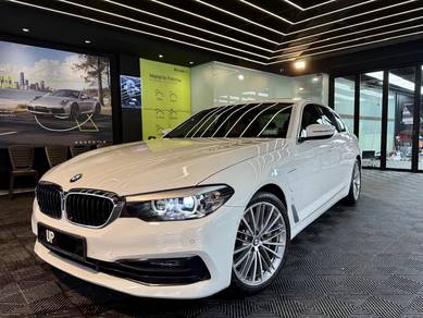 BMW 530e 30e SPORT  in Tropicana, SGR