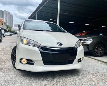 Toyota Wish S in Salak Selatan, KUL