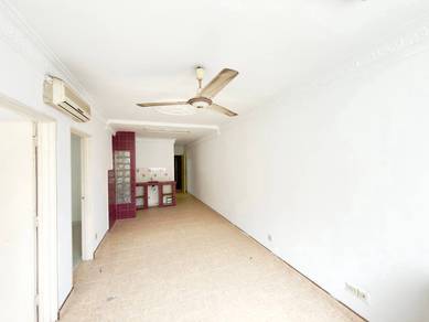 Apartment For Sale in Sri Penara