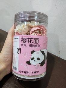 2 bottles pasta Sakura noodle