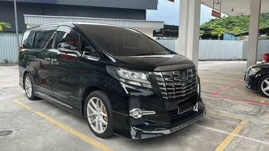 Toyota Alphard in Sri Petaling, KUL