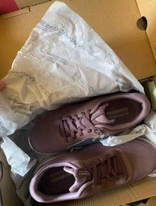 Skechers Slip In Women