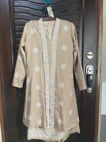 Nude Kebaya