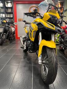 Benelli TRK 251 SE