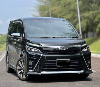 Toyota Voxy ZS KIRAMEKI II in Johor Bahru, JHR