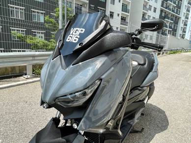 Yamaha XMAX
