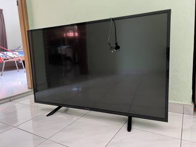 44 Inch Panasonic TV