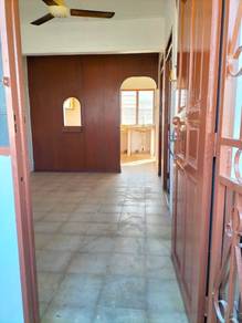 Flat For Rent in Flat Taman Ungku Tun Aminah