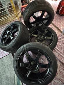 Rim 18" Style TE37 Gloss Black + Tayar 225/45R18