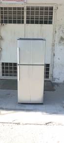 Jenama sanyo 2door fridge refrigerator 179L
