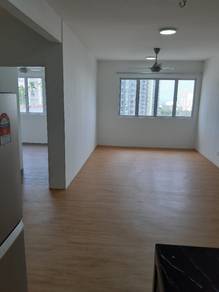 Condominium For Sale in E Garden