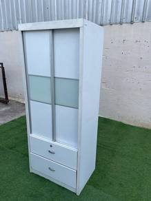 YE52D Almari Baju 2.5 x 6 Ft 2 Doors Wardrobe