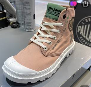Palladium boots 