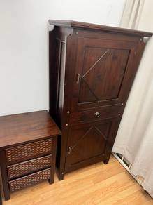 Cabinet of 2 doors and 1 drawer