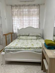 Roomstay PCB 1 bilik