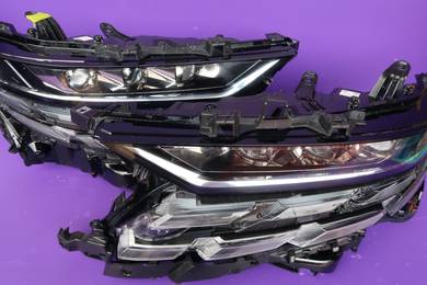 TOYOTA ALPHARD Agh40 HEADLAMP