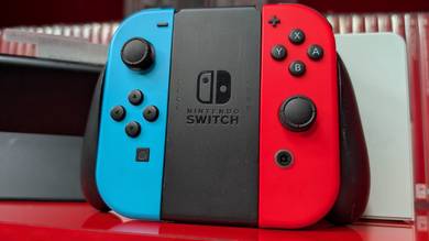 Switch OLED Neon, 4 Months Warranty, Like New 