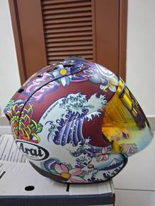 Arai oriental like new