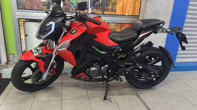 Benelli 150S