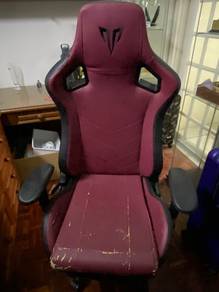 Tomaz Gaming Chair