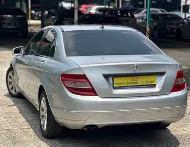 Mercedes Benz C180 180 KOMPRESSOR in Desa Petaling, KUL